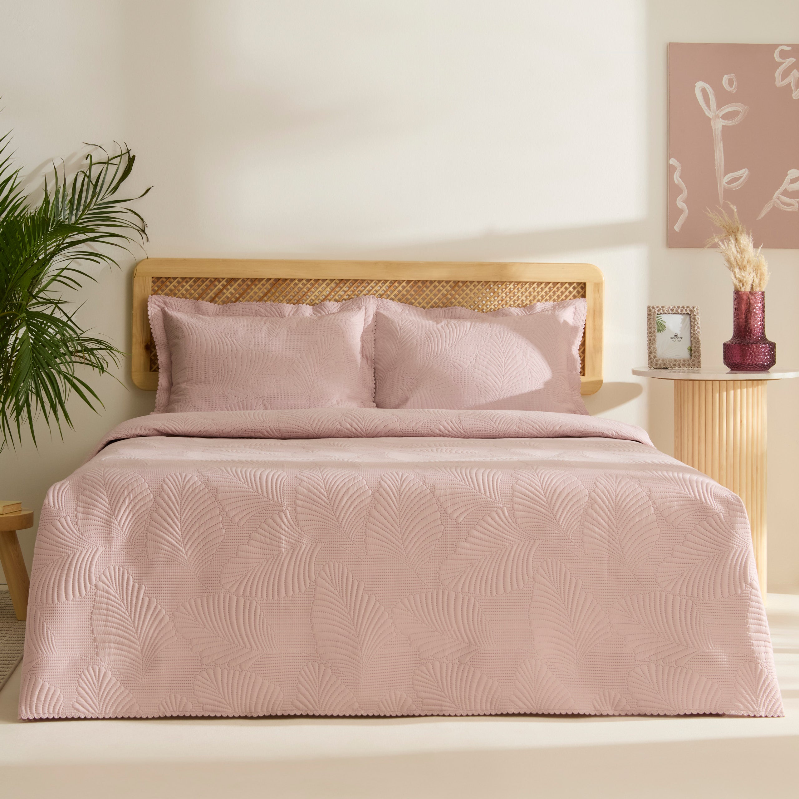 Superweiche Wohndecke – 152 X 203 Cm, Microfaser-Polyester, Warm & Leicht, Für Bett, Sofa & Camping (Design: Rote Boxhandschuhe Auf Holz)