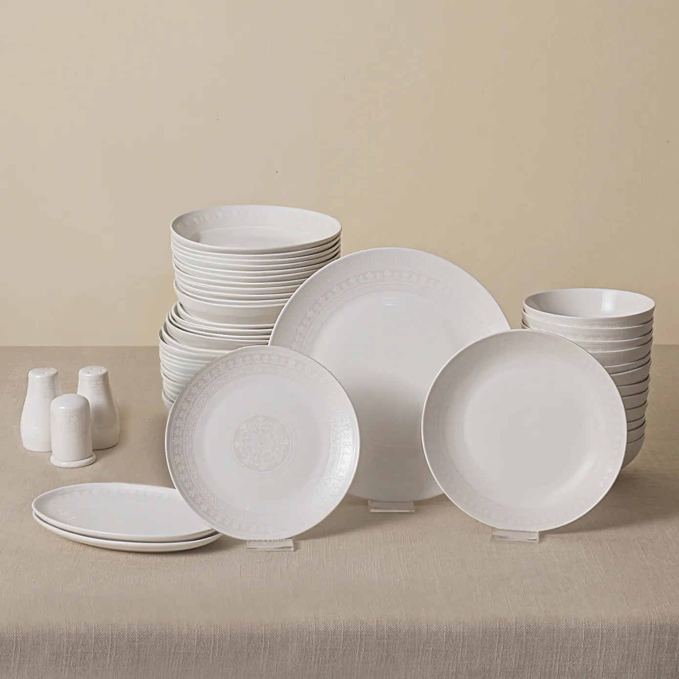 Streamline Saturn 4 Persoons Servies, 19 Delig - Netherlands Streamline Saturn 4 Persoons Servies, 19 Delig - Netherlands