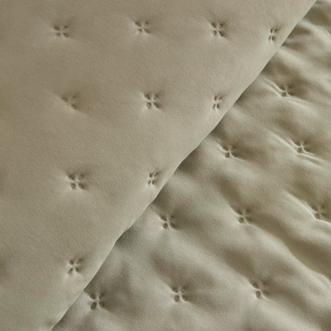 Breezy Bedspread Sage Green 230x240 Cm  