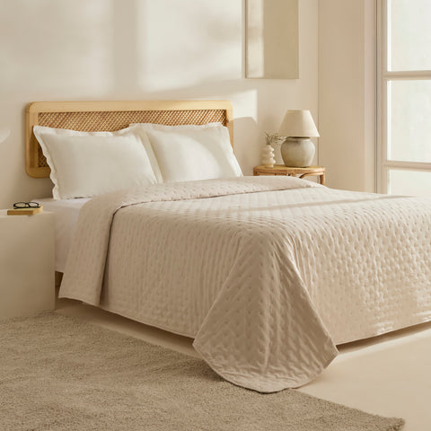 Breezy Bettüberwurf Beige 230x240 cm – Karaca