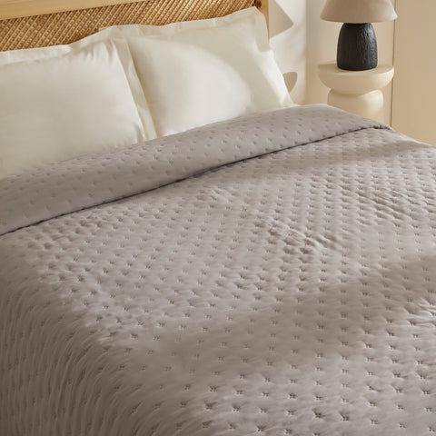 Breezy Bettüberwurf Grau 230x240 cm