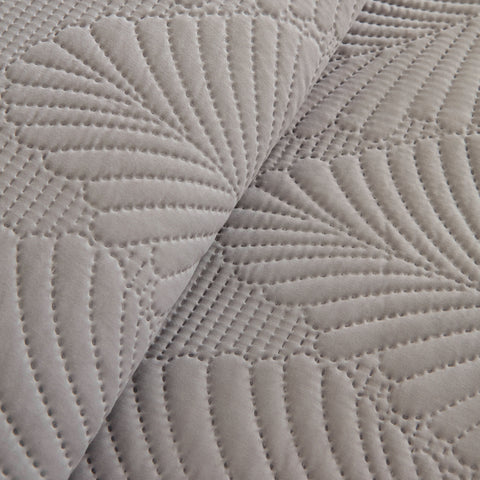 Leaf Bettüberwurf-Set Grau 230x240 Cm + 2 (50x70 Cm)