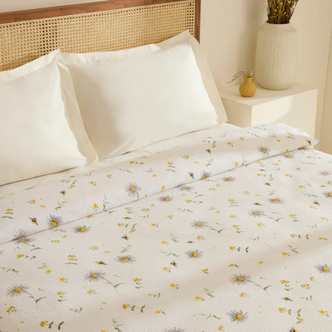 Karaca Emma Piquédecke aus 100 % Baumwolle, 200 × 220 cm, Gelb