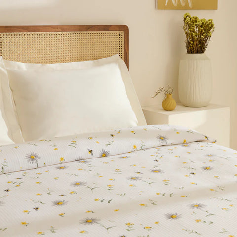 Karaca Emma Piquédecke aus 100 % Baumwolle, 200 × 220 cm, Gelb