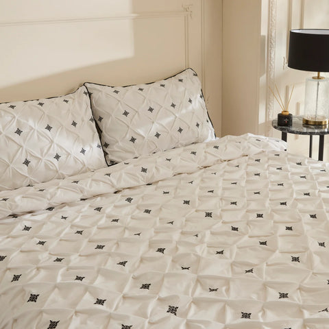 Karaca Elisa Bettbezug-Set aus 100 % türkischer Baumwolle, Doppelbett, Weiß