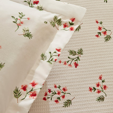 Karaca Silvie Ranforce Fırfırlı Nevresim Takımı, Çift Kişilik, Kırmızı