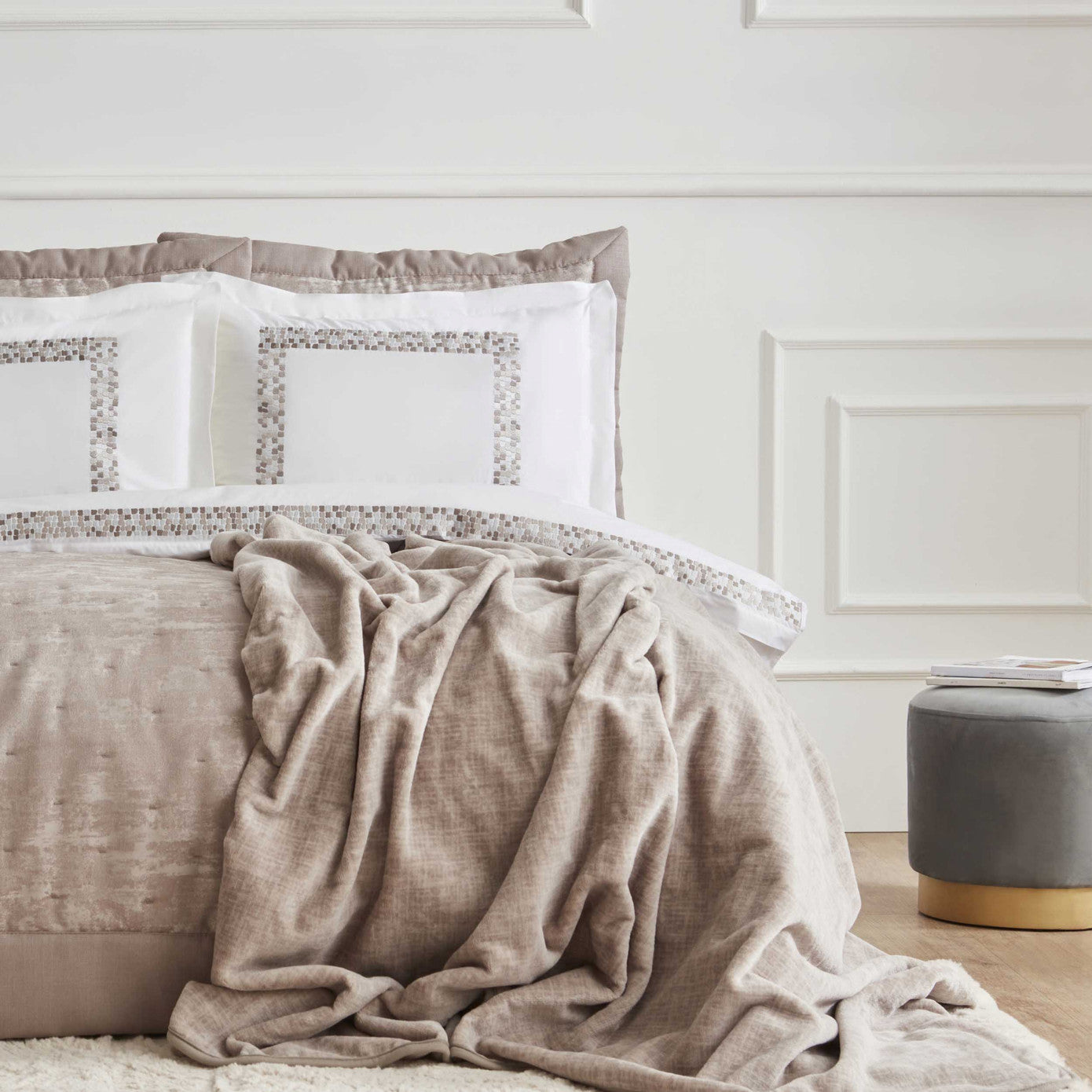 【konoha】大判/くすみベージュとクリームのトルコラグ No.715 Karaca Home Bride Coll Bianca 10 Parça Çeyiz Seti Taş