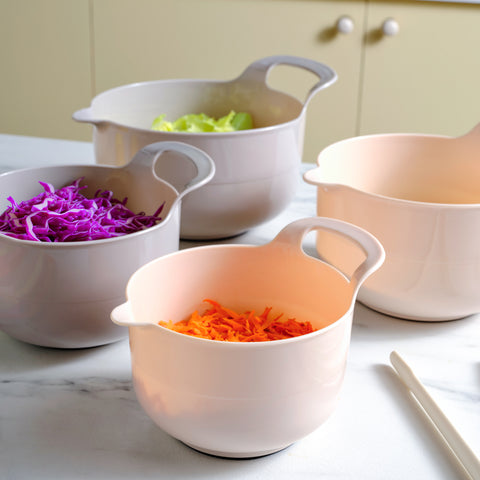 Karaca x Refika Gadgets 4-teiliges Rührschüssel-Set