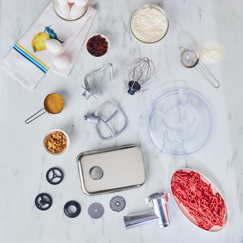 Karaca Multichef Standmixer Shiny Black Küchenchef 1900 W 5,5 l (mit Hackfleisch-/Sucuk-Wurst-/Fleischklößchenaufsatz)