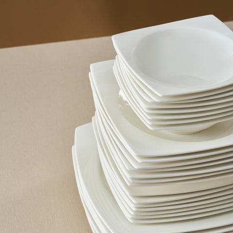 Karaca Square Bone Mensa 53-teiliges Tafelservice für 12 Personen, Weiß