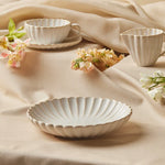 Karaca New Daisy Pasta-Schale aus Steinzeug mit Reaktivglasur, 22,5 cm, Weiß