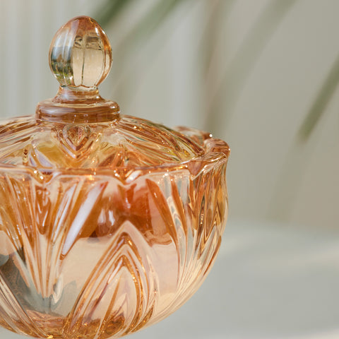 Karaca Barry Lokumschale aus Glas, Bernsteinfarben