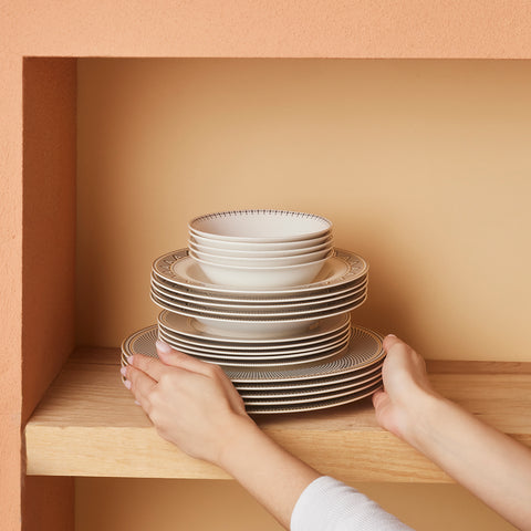 Karaca Globe 24-Piece Dinnerware for 6 Person