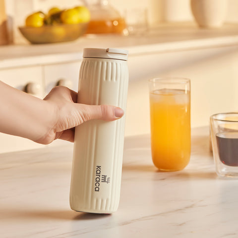 Karaca Rimo Auslaufsicherer Edelstahl-Thermos 600 ml Creme