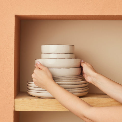 Karaca Monica 24-teiliges Geschirr Set für 6 Personen, Beige