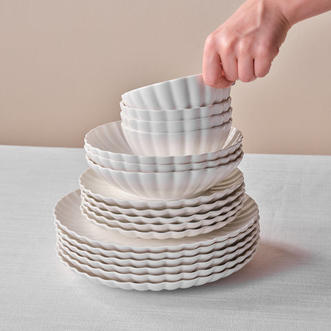 Karaca Stream Bone Umbrella 53 Parça 12 Kişilik Yemek Takımı – Beyaz