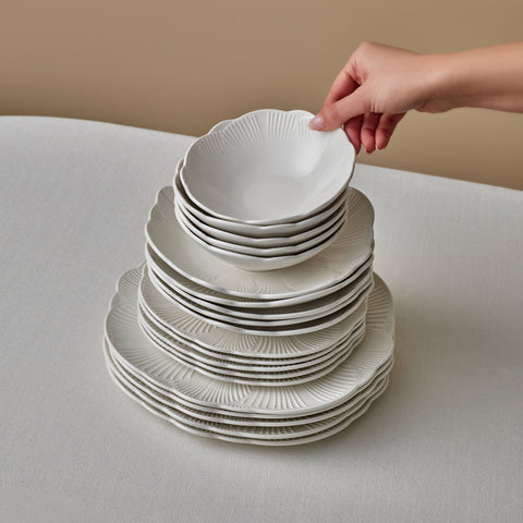 Karaca Bloom 24-Piece Bone China Dinner Set for 6 People, White