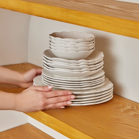 Karaca Bloom 24-Piece Bone China Dinner Set for 6 People, White