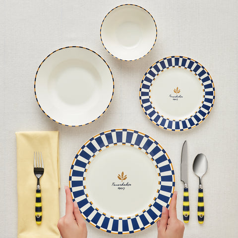 Karaca x Fenerbahçe Licensed Forever Bone 24-Piece Dinner Set for 6 People
