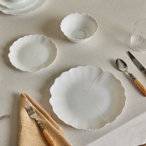 Karaca White Flower Opal Glas Tafelservice 18-teilig für 6 Personen