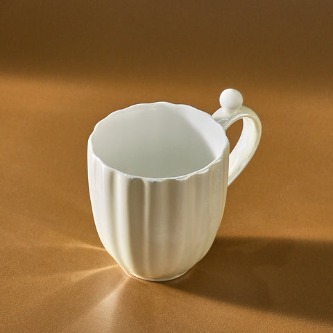 Karaca Shell Luster White Mug, 380ML