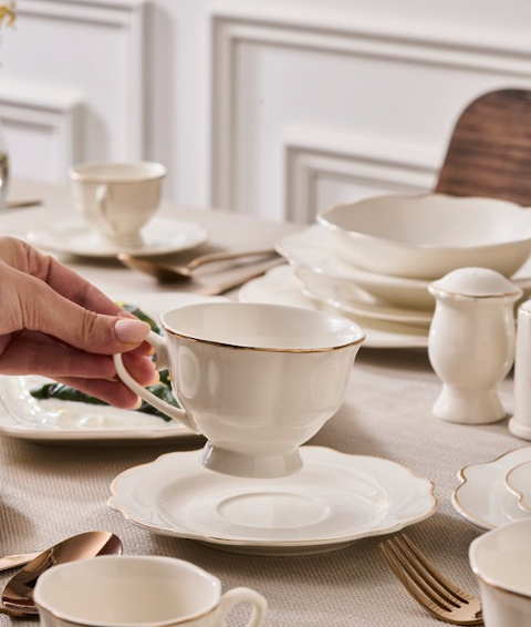 Karaca Vera 25-teiliges Porzellan-Set für Tee, Espresso und türkischen Kaffee, Gold
 